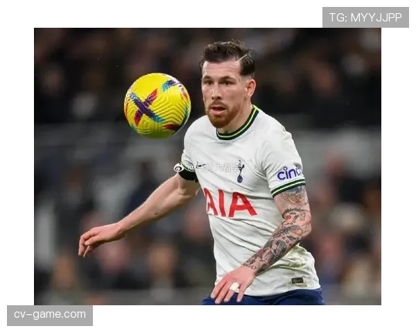 霍伊别尔持续发力助球队争冠，领袖风范尽显赛场