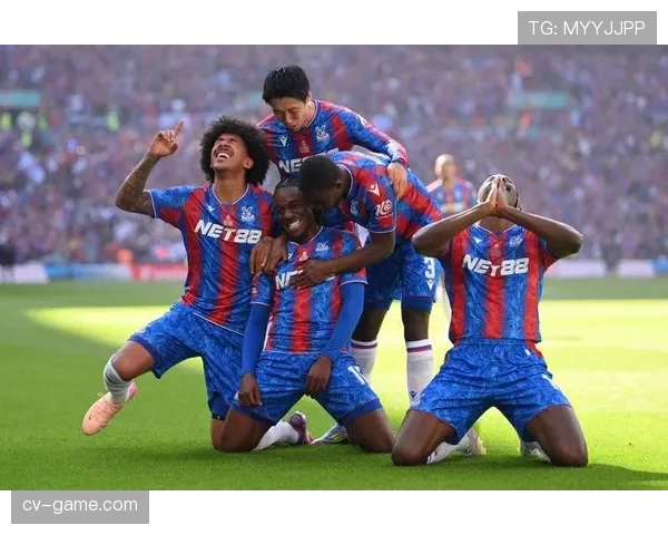 水晶宫状态回暖引关注，新赛季能否打破顶级联赛魔咒？