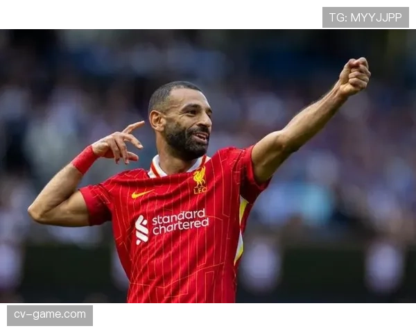 萨拉赫头球惊艳球迷，近期出色表现引热议